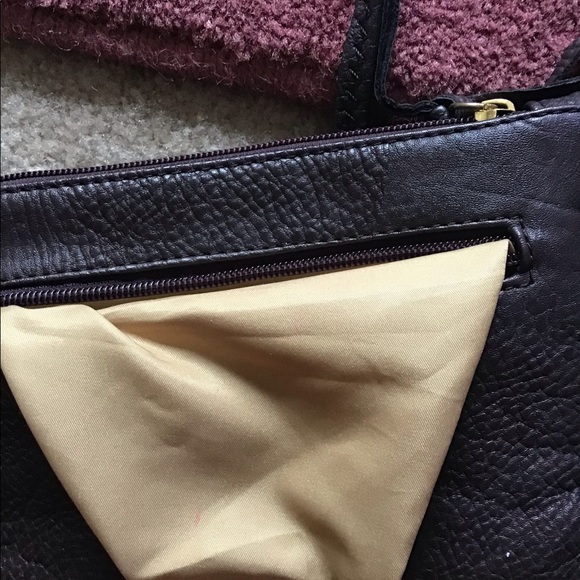 Crossbody bag faux leather 4 zipper compartments Outdoor event room for … - Picture 6 of 8